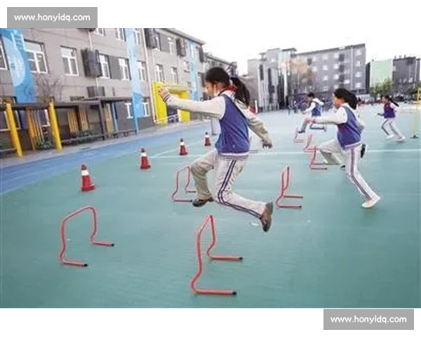 以体育课程改革为引领促进学生全面发展实践路径探索与创新策略研究